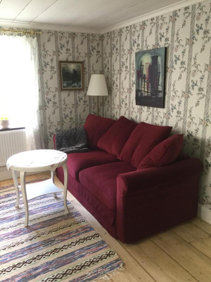 Stenbrottets Lillstuga Falköping المظهر الخارجي الصورة