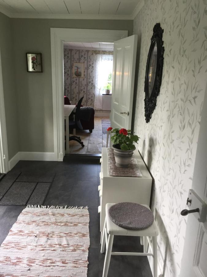 Stenbrottets Lillstuga Falköping المظهر الخارجي الصورة
